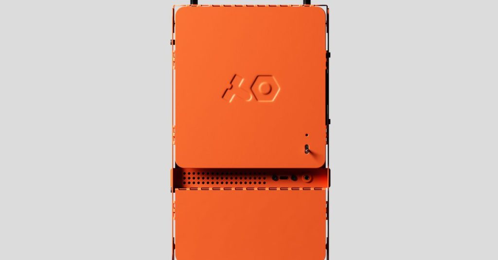 La borsa per PC Teenage Engineering Orange Computer-1 è tornata in vendita