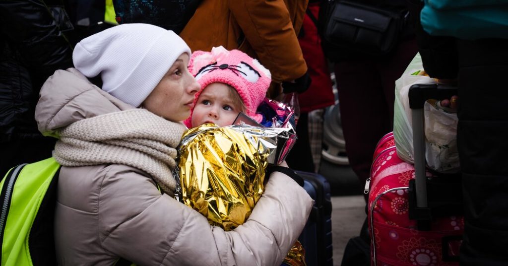 Come gli americani possono prendersi cura dei rifugiati ucraini