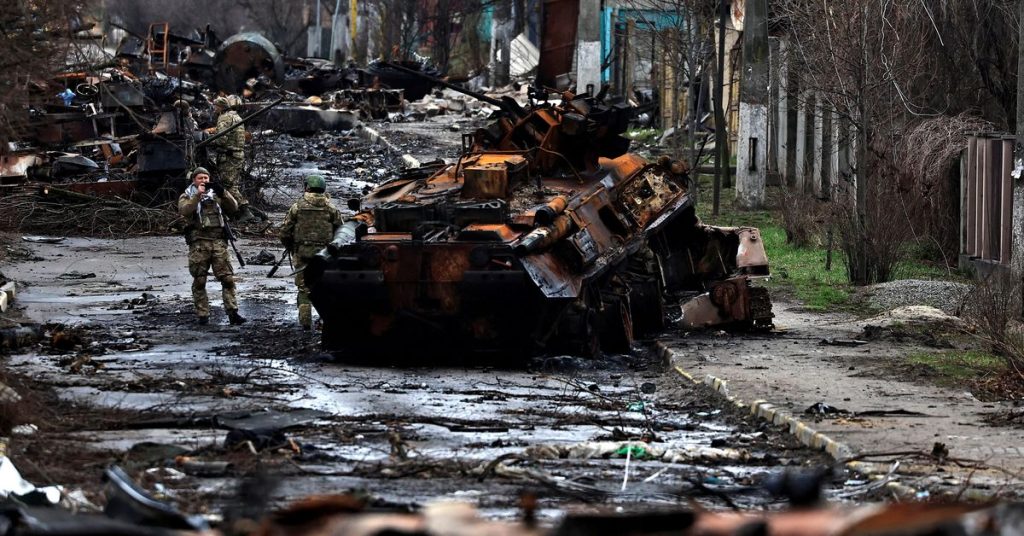 I razzi hanno colpito vicino a Odessa in Ucraina mentre è previsto un nuovo tentativo di evacuazione a Mariupol