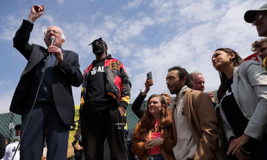 Bernie Sanders al rally di Staten Island.