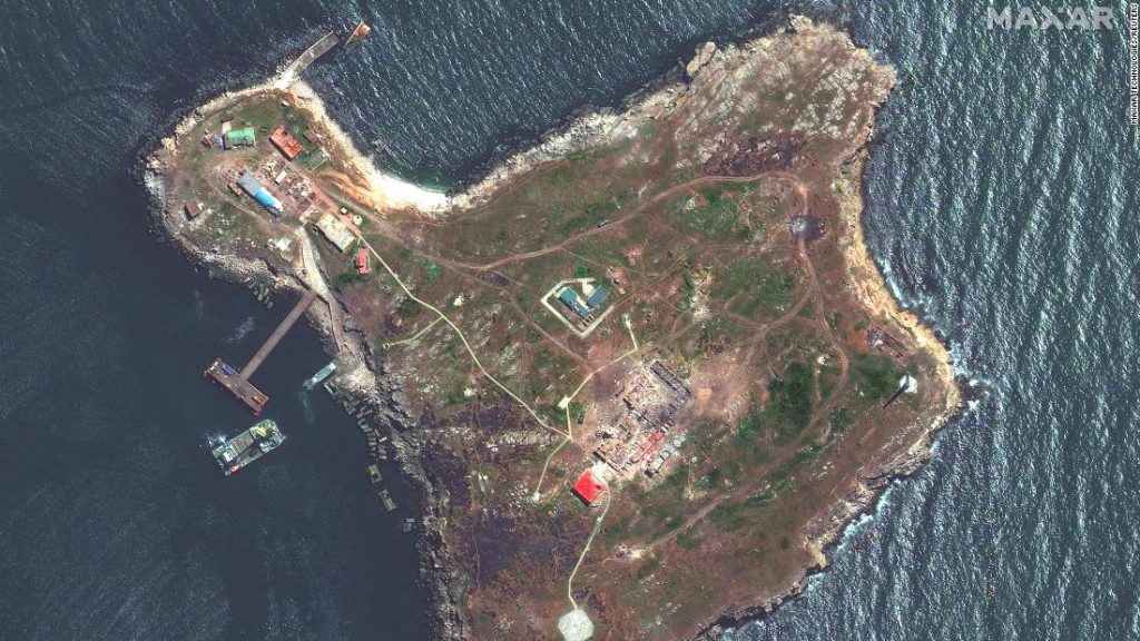 Snake Island: un piccolo appezzamento di terra gioca un ruolo importante nella guerra della Russia contro l'Ucraina