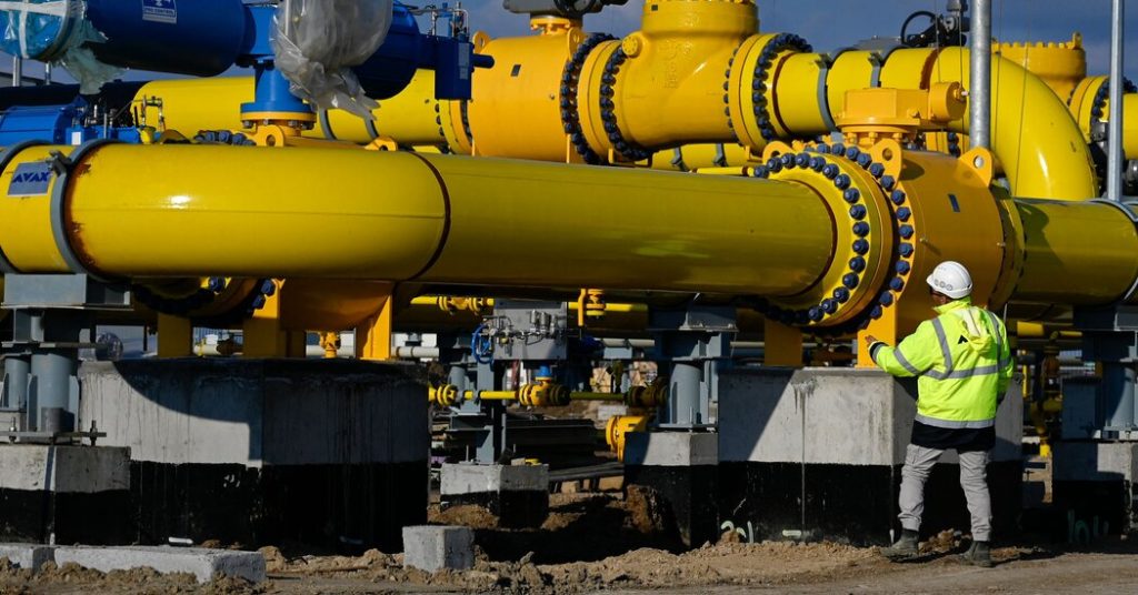 L'Ucraina dice che smetterà di trasportare del gas russo