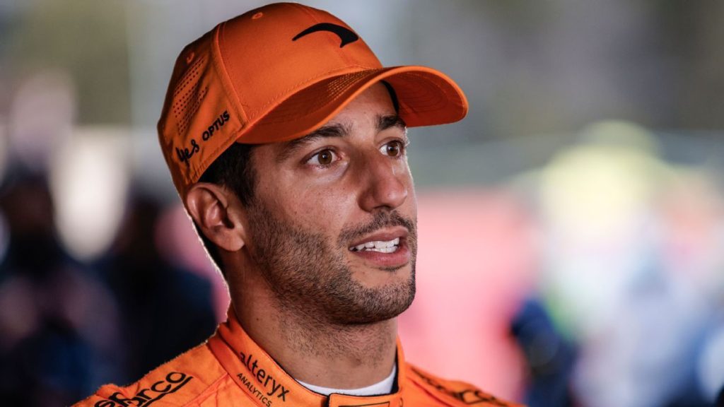 La pressione aumenta su Daniel Ricciardo mentre la McLaren estende l'accordo Bateaux-Award