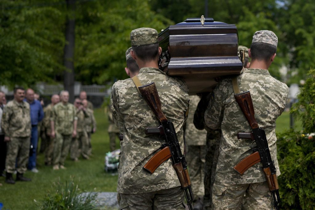 Con l'Ucraina che perde le sue forze, per quanto tempo può continuare a combattere?