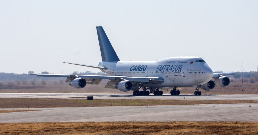 L'Argentina ferma l'aereo cargo venezuelano collegato all'Iran