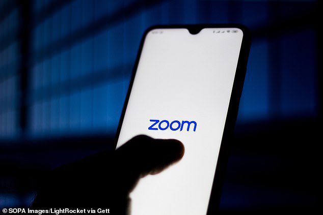 Il servizio di videochiamata Zoom sembra subire una grave interruzione globale, lasciando migliaia di utenti in tutto il mondo impossibilitati a partecipare alle conferenze