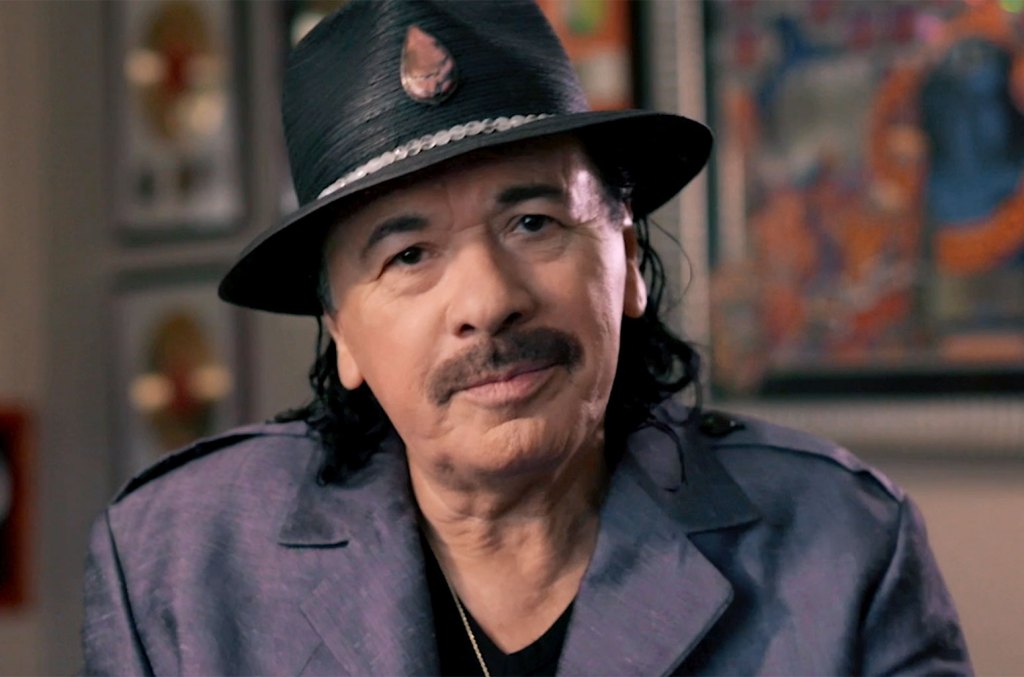 Carlos Santana crolla durante il concerto Michigan-Billboard