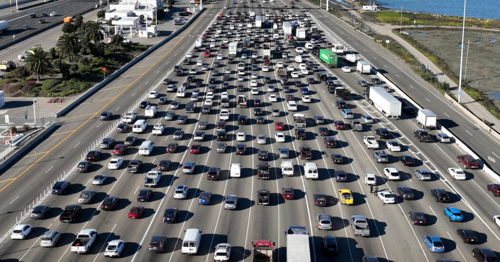La California vieta le nuove auto a benzina