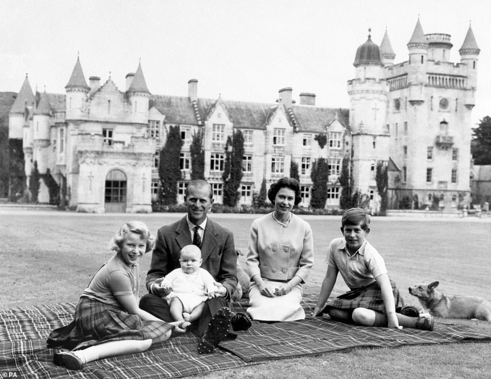La famiglia visita regolarmente il castello scozzese da più di mezzo secolo