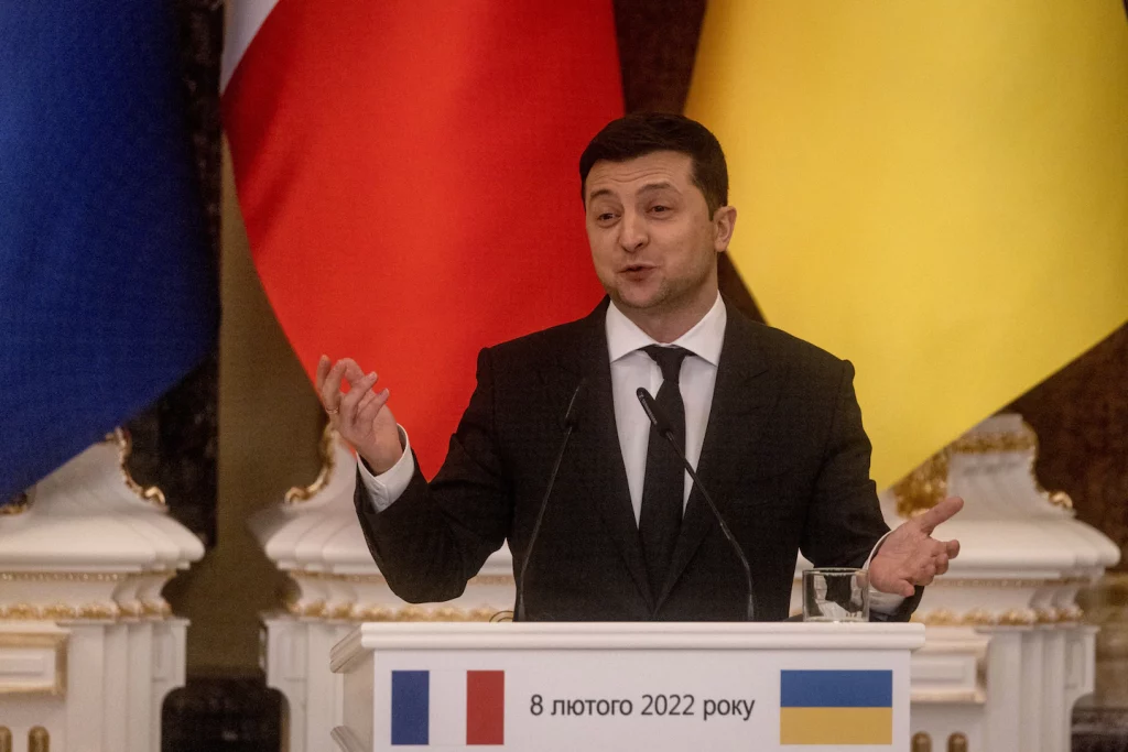 Zelensky spinge la domanda "accelerata" per l'adesione dell'Ucraina alla NATO