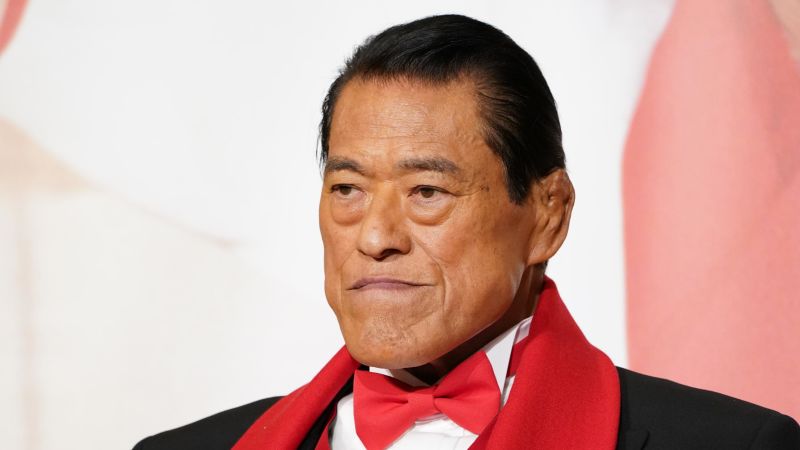 Antonio Inoki: un famoso wrestler giapponese diventato politico muore all'età di 79 anni