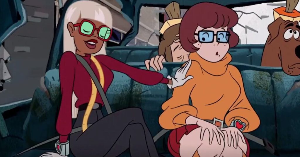Dopo decenni di insinuazioni, Scooby-Doo è stata scelta per interpretare una lesbica