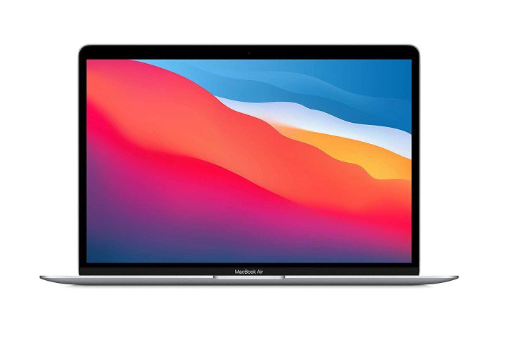 Computer portatile Apple MacBook Air 2020 su sfondo bianco.