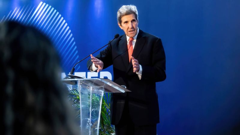 John Kerry risulta positivo al Covid-19 alla COP27 mentre i negoziati vanno allo straordinario