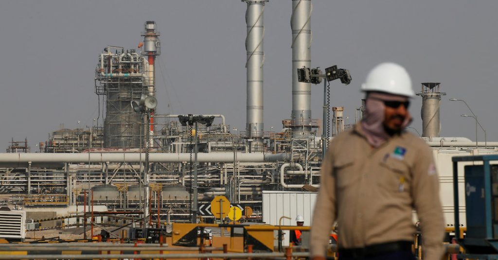Saudi Aramco registra un profitto di 42 miliardi di dollari con il cash flow dei colossi petroliferi